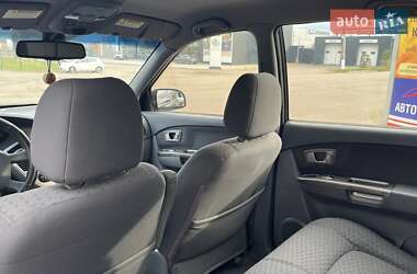Минивэн Kia Carens 2005 в 