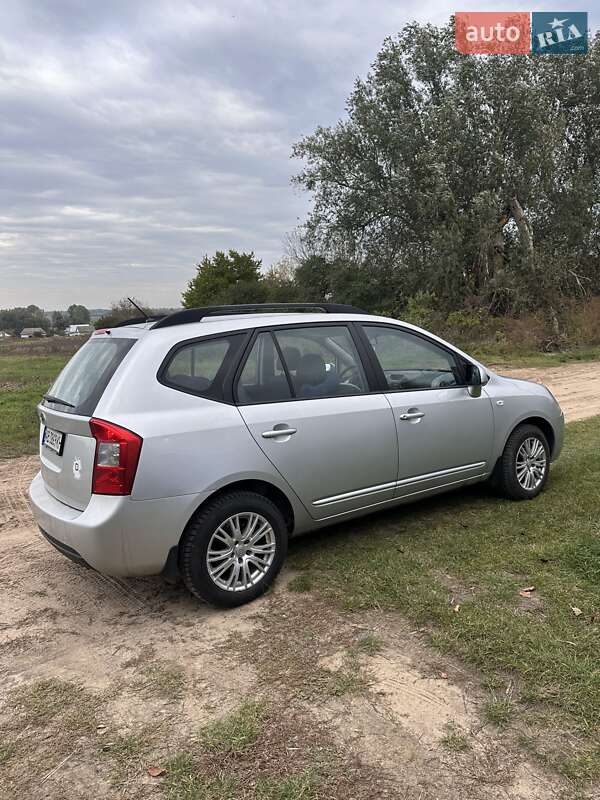 Минивэн Kia Carens 2009 в Гайсине фото 3 Минивэн Kia Carens 2009 в Гайсине