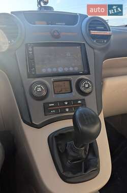 Минивэн Kia Carens 2007 в 