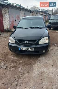 Минивэн Kia Carens 2005 в Киеве