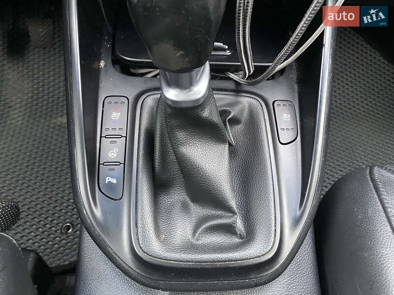Микровэн Kia Carens 2013 в Львове