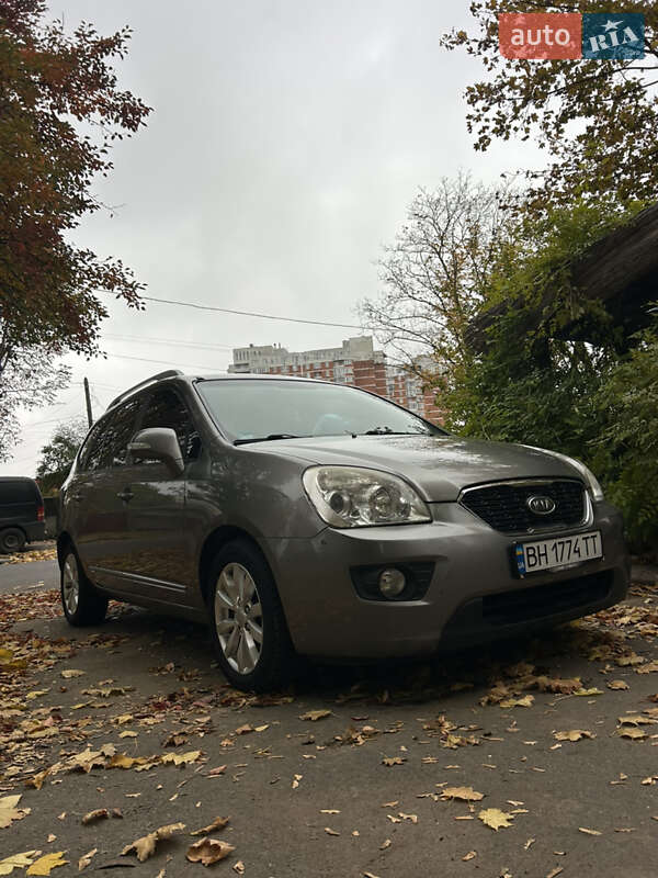 Мікровен Kia Carens 2012 в Одесі