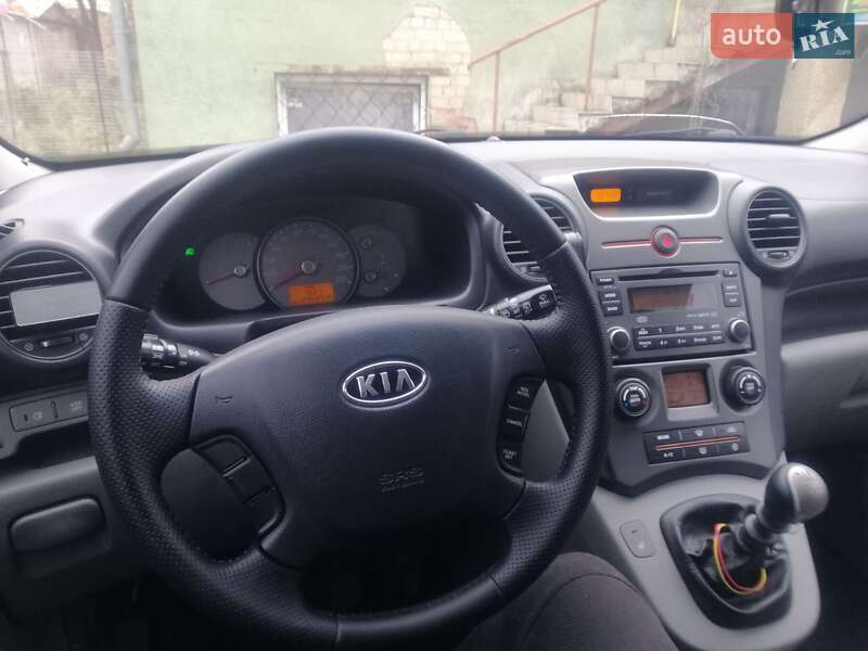 Минивэн Kia Carens 2007 в Харькове фото 5 Минивэн Kia Carens 2007 в Харькове