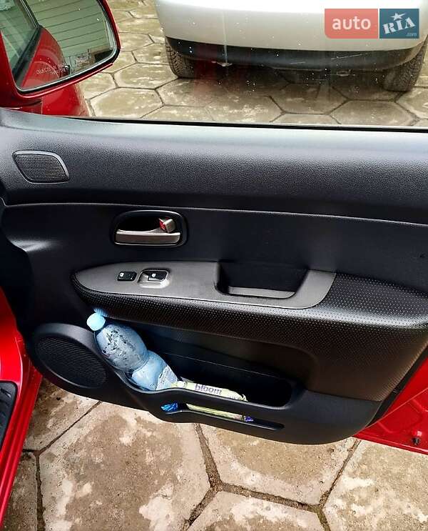 Минивэн Kia Carens 2007 в Харькове фото 15 Минивэн Kia Carens 2007 в Харькове