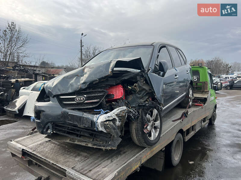Мінівен Kia Carens 2008 в Житомирі