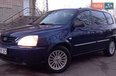 Минивэн Kia Carens 2006 в Черкассах