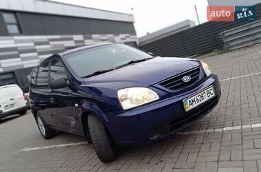 Мінівен Kia Carens 2006 в Черкасах