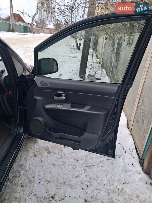 Мінівен Kia Carens 2008 в Києві фото 20 Мінівен Kia Carens 2008 в Києві