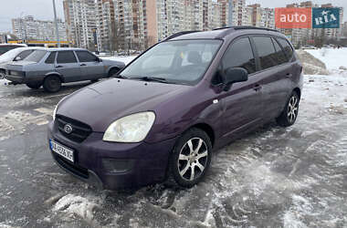 Мінівен Kia Carens 2006 в Києві