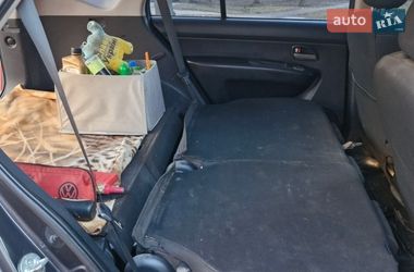 Минивэн Kia Carens 2008 в Виннице