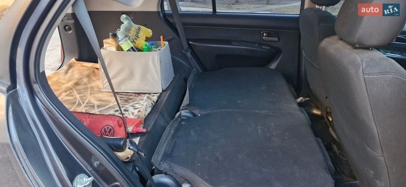 Минивэн Kia Carens 2008 в Виннице