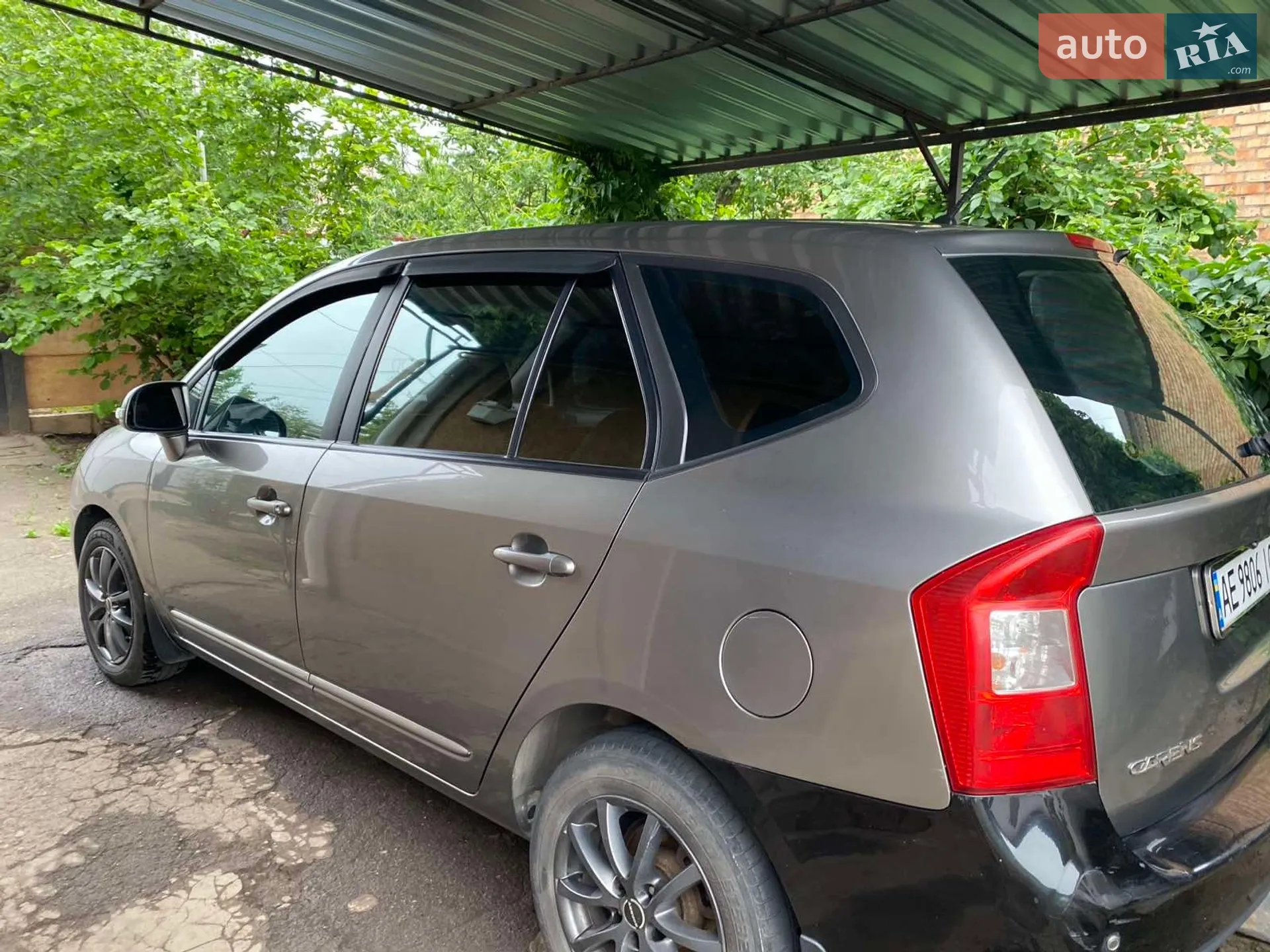 2010 Kia Carens - мініатюра 7