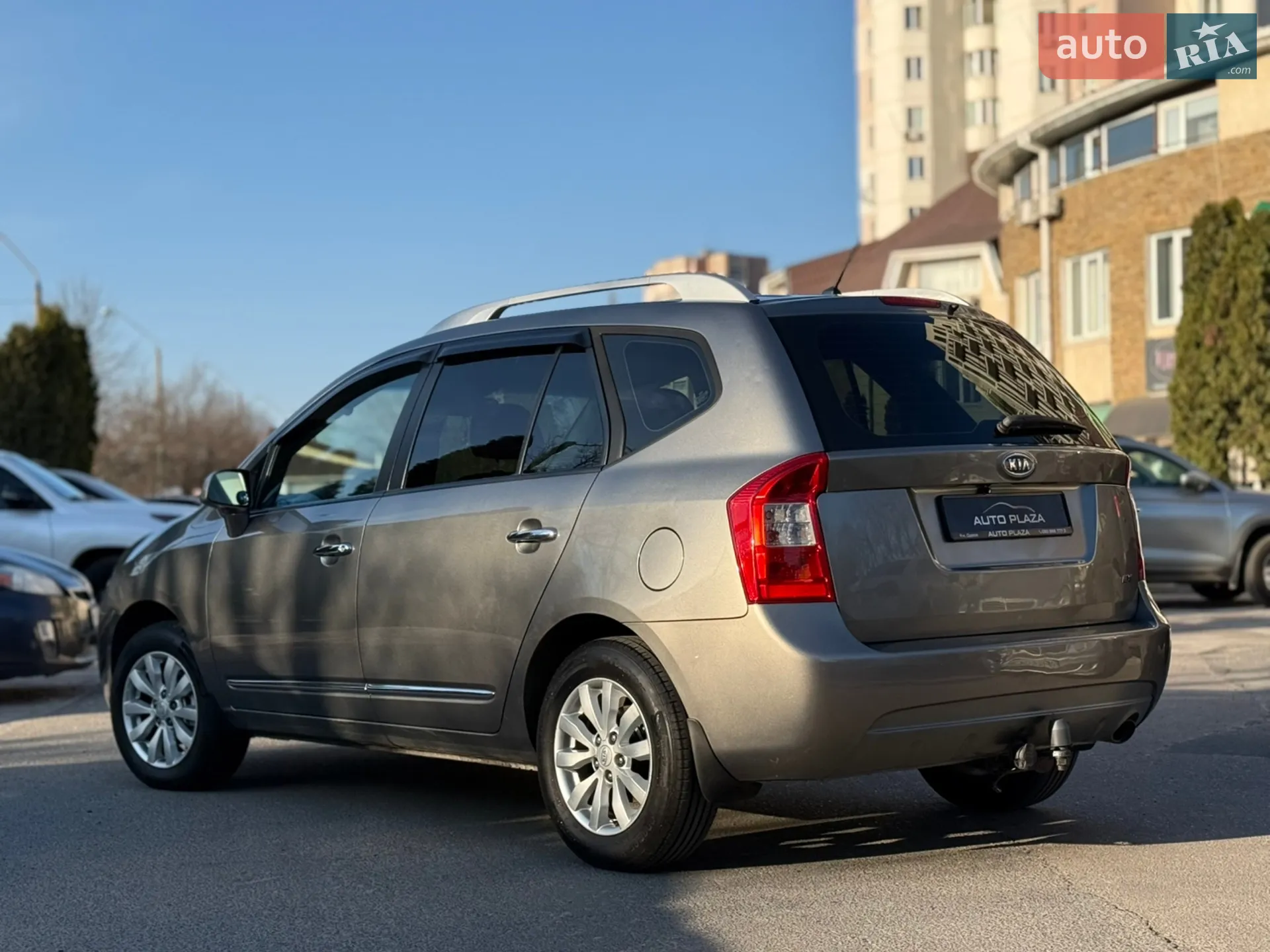 2012 Kia Carens - мініатюра 28