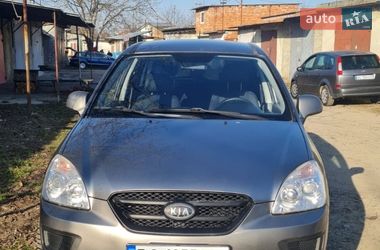 Минивэн Kia Carens 2008 в Стрые