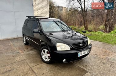 Минивэн Kia Carens 2006 в Буче