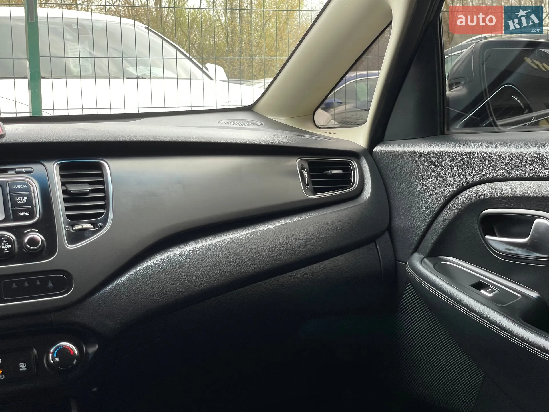 2013 Kia Carens - мініатюра 51