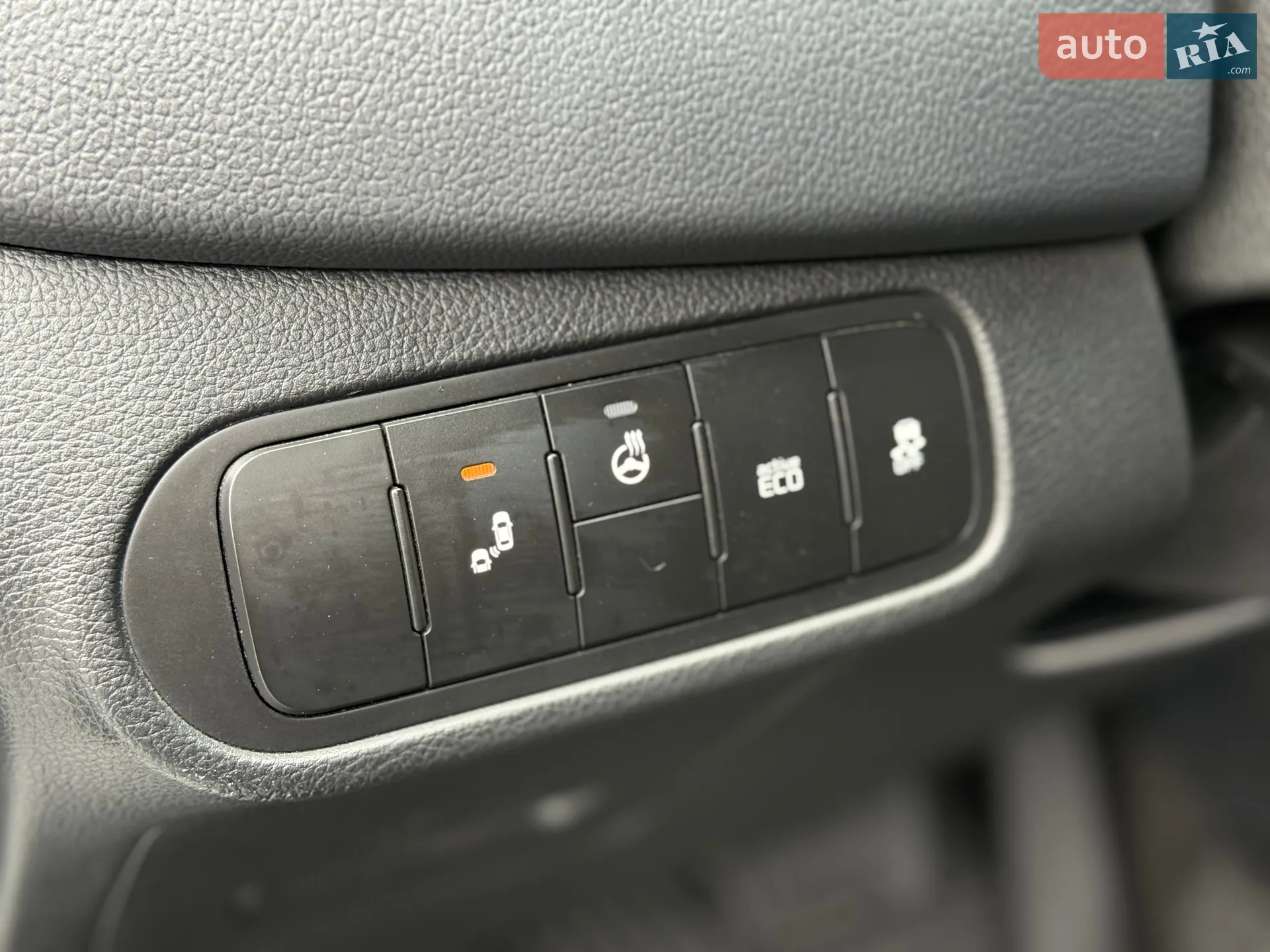 2016 Kia Carens - мініатюра 28