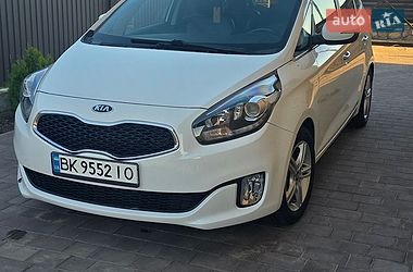 Микровэн Kia Carens 2016 в Сарнах