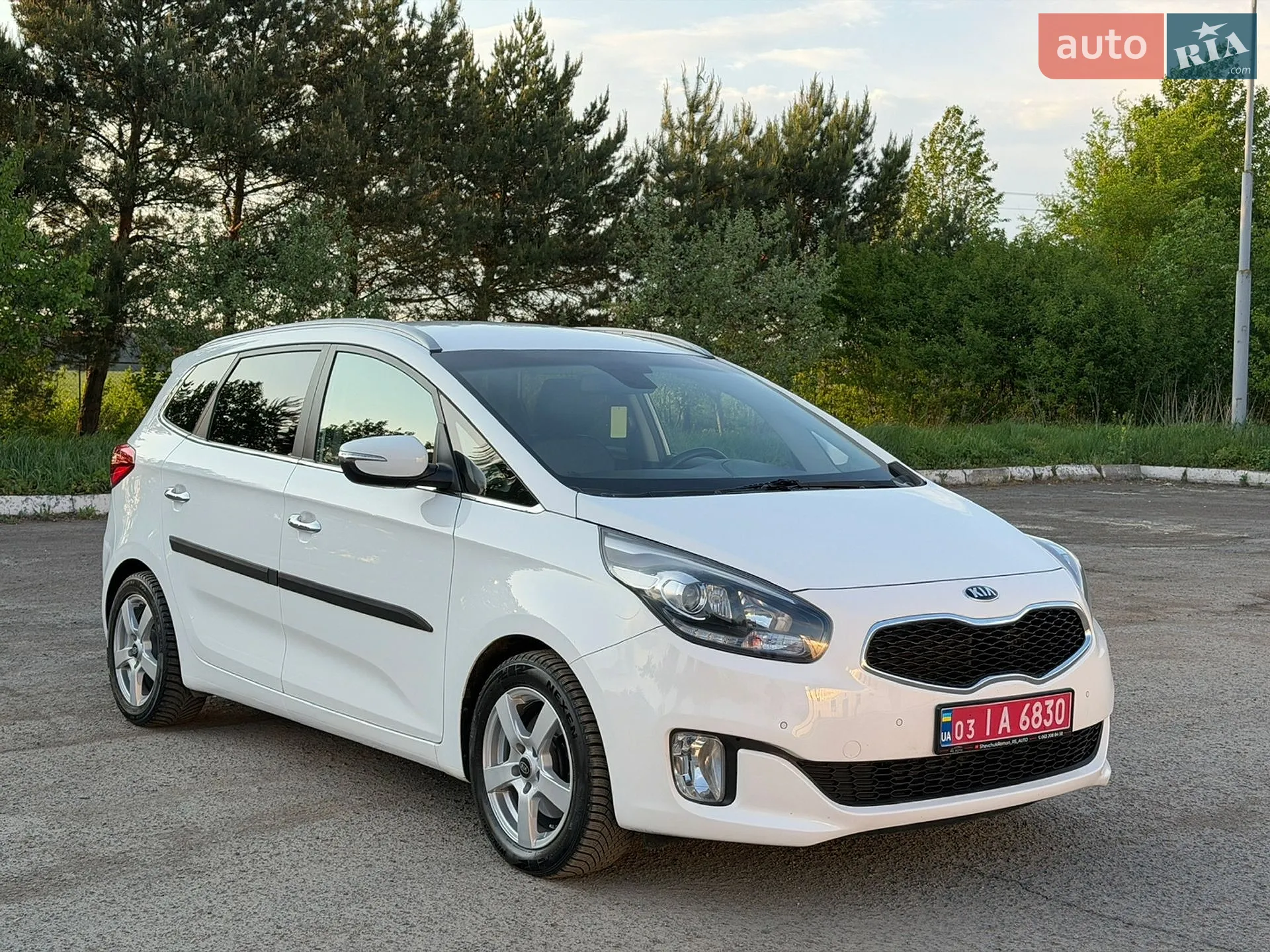 2015 Kia Carens - мініатюра 5