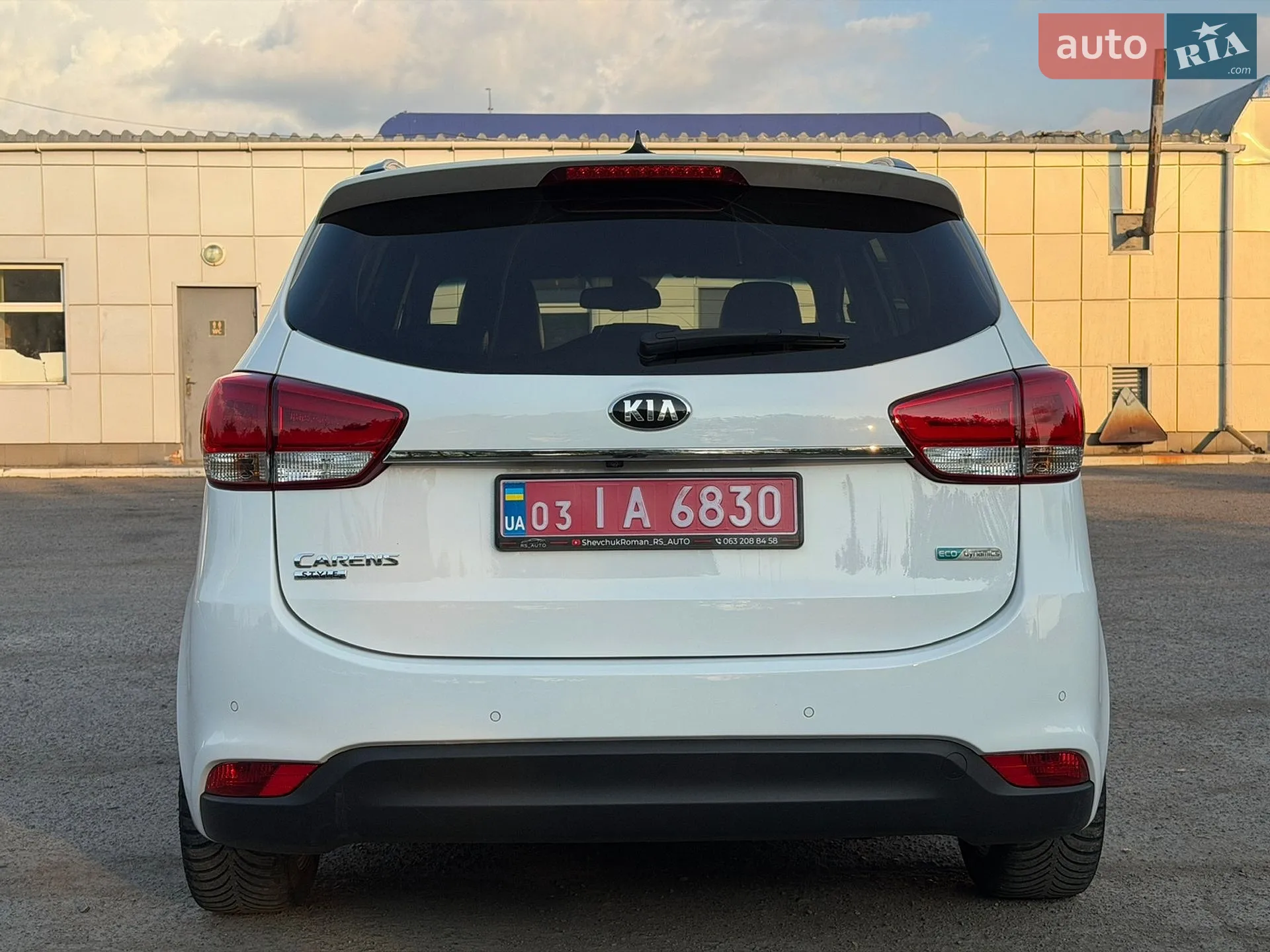 2015 Kia Carens - мініатюра 10