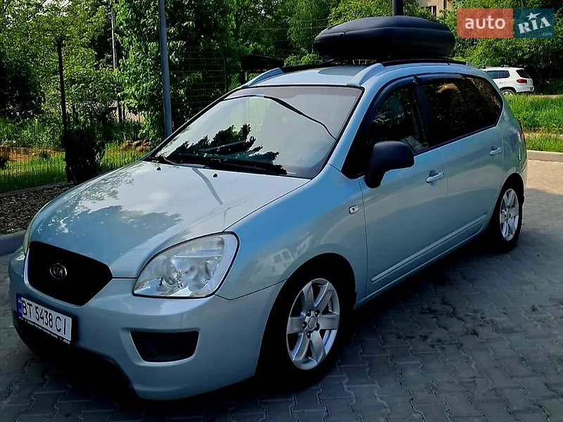 Kia Carens