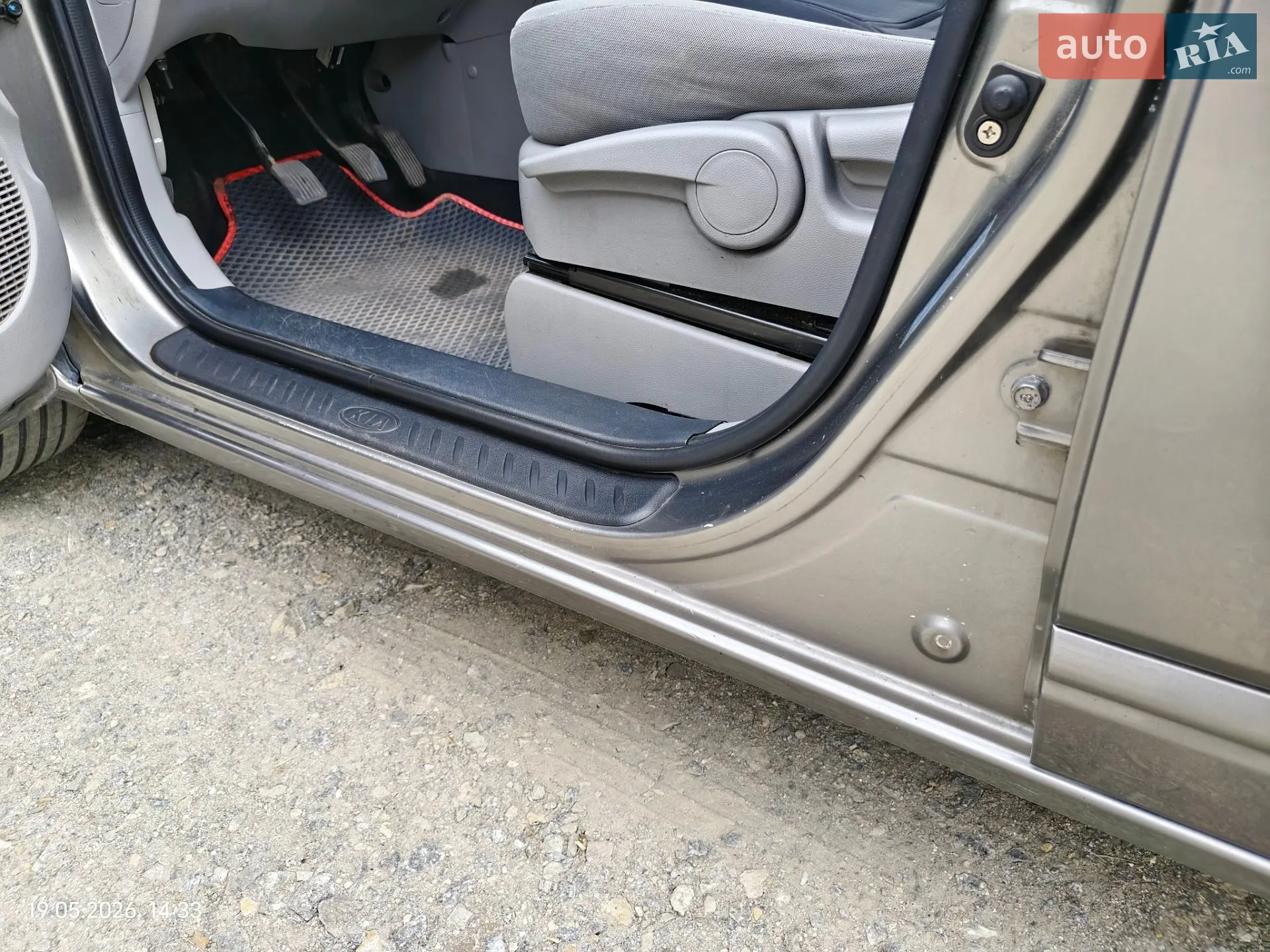 2011 Kia Carens - мініатюра 15