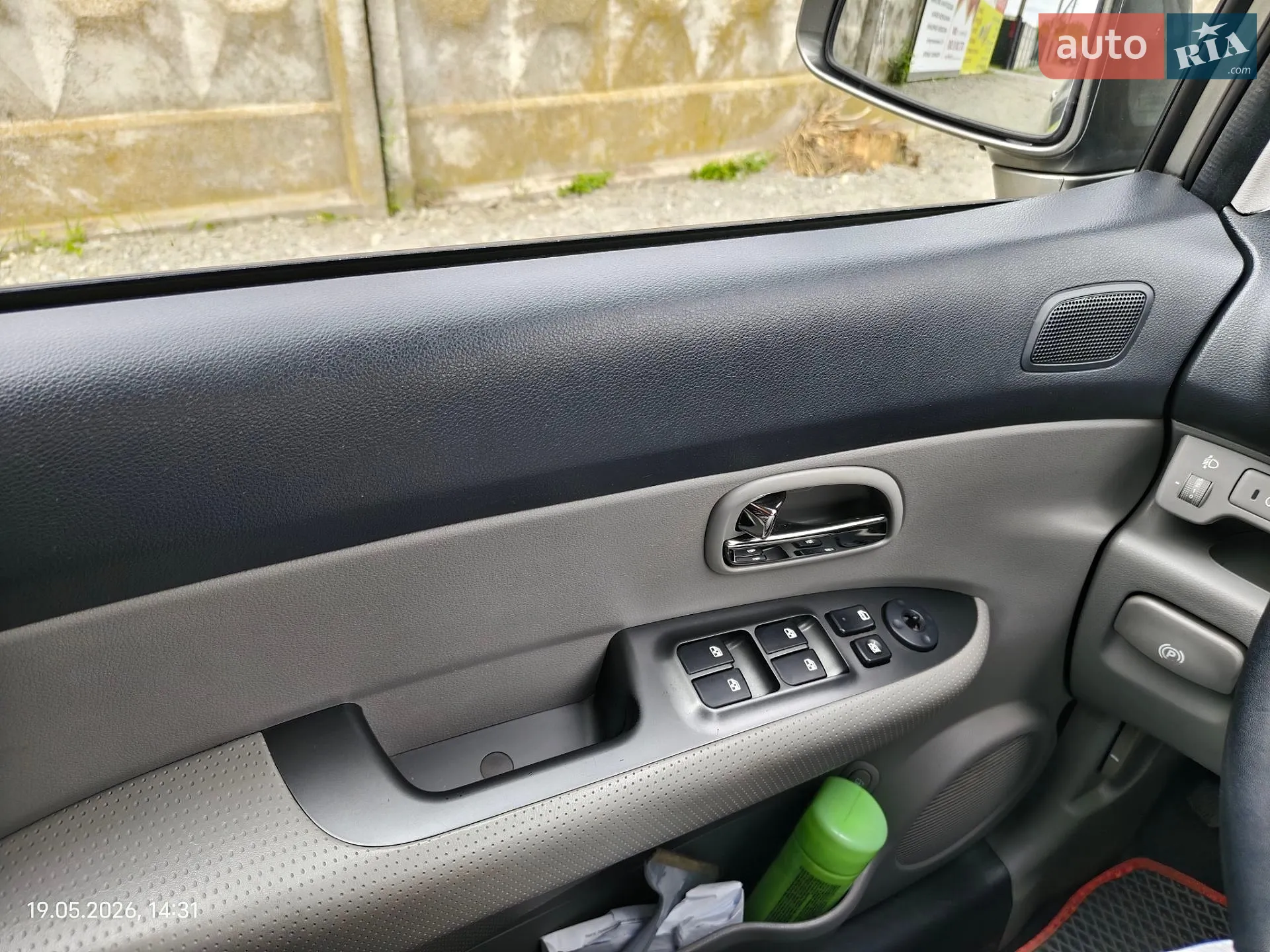2011 Kia Carens - мініатюра 19