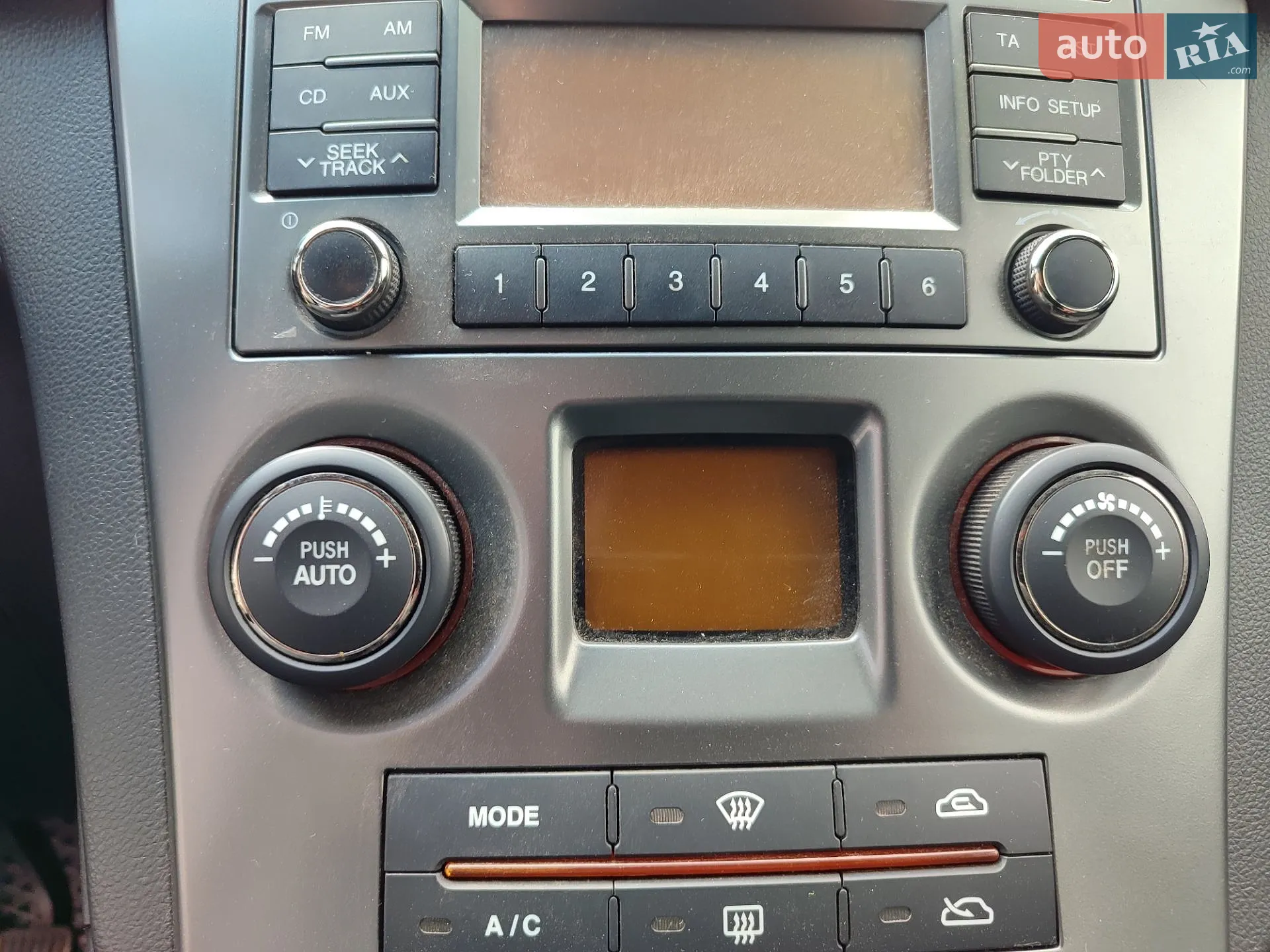 2011 Kia Carens - мініатюра 44