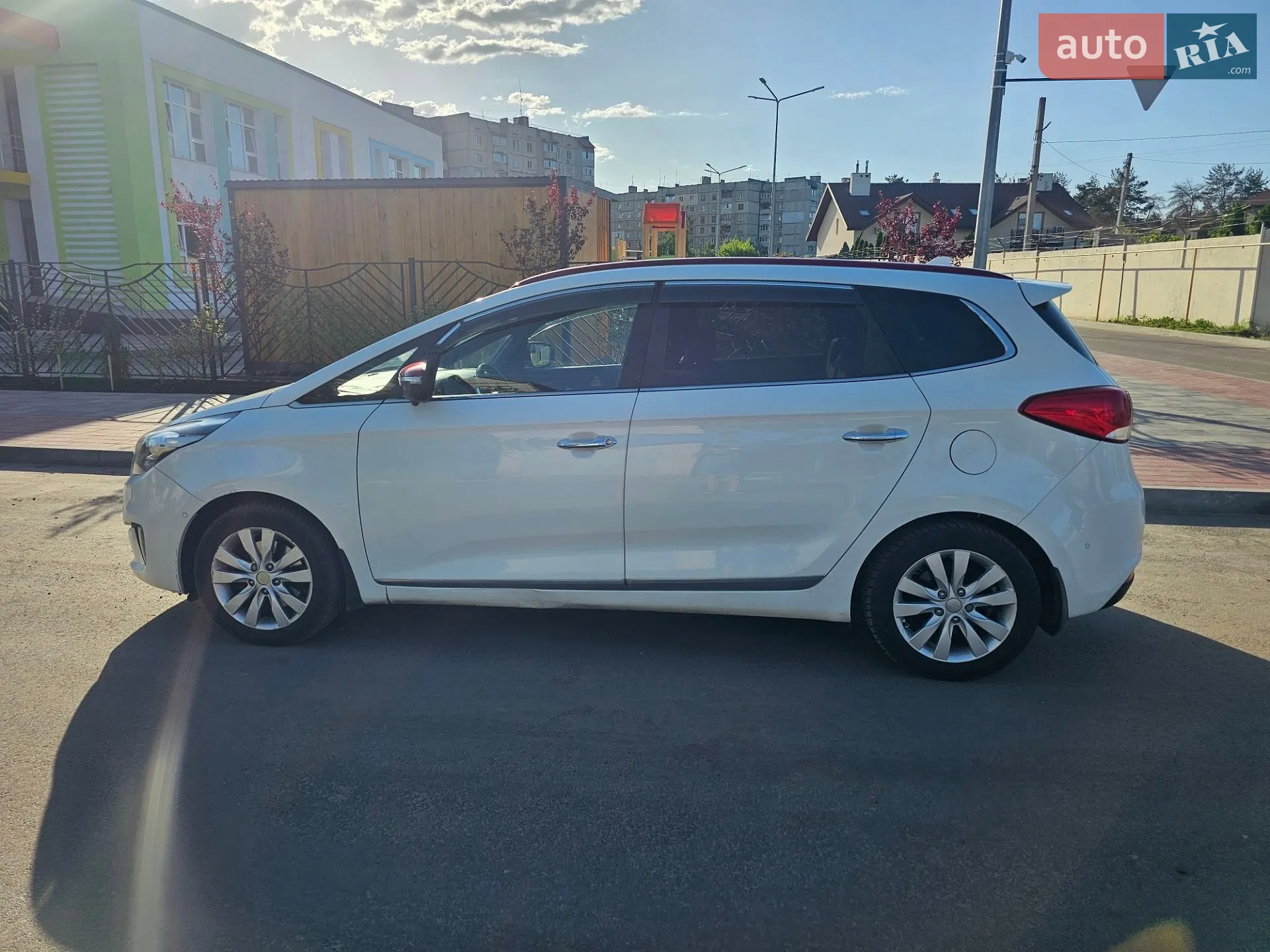2014 Kia Carens - мініатюра 10