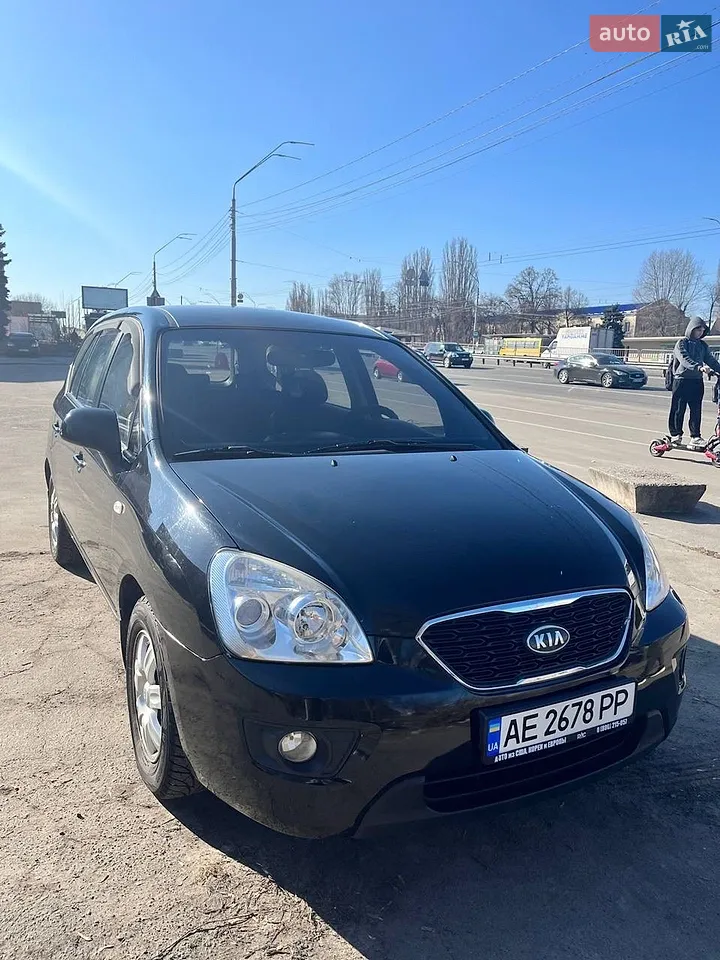 2010 Kia Carens - мініатюра 13