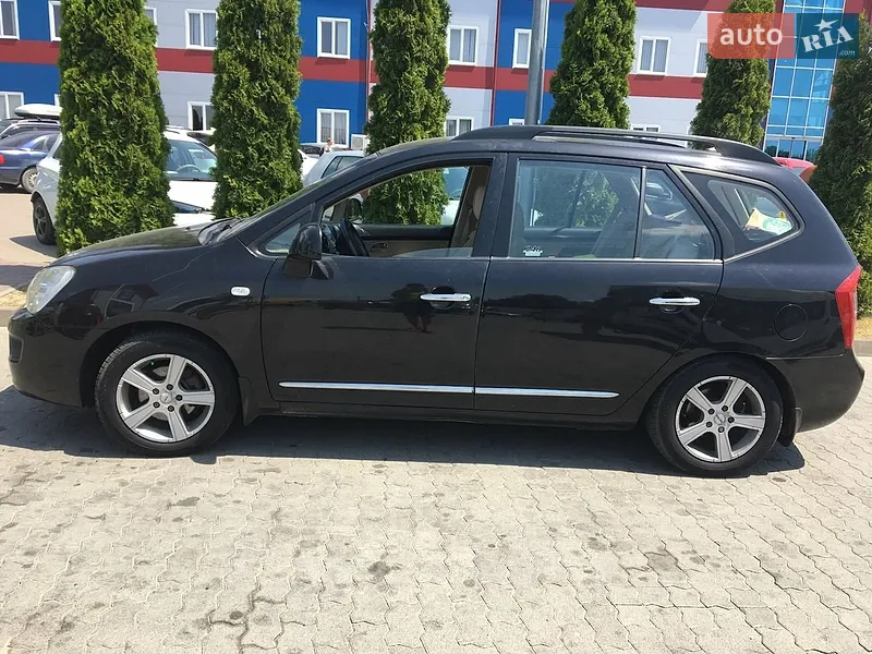 Kia Carens 2008