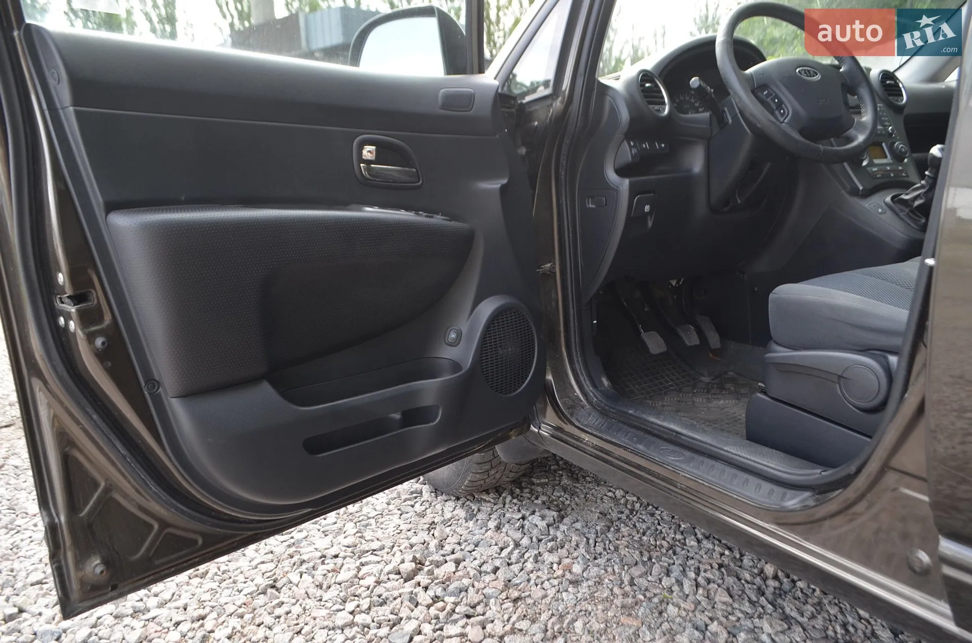 2011 Kia Carens - мініатюра 18