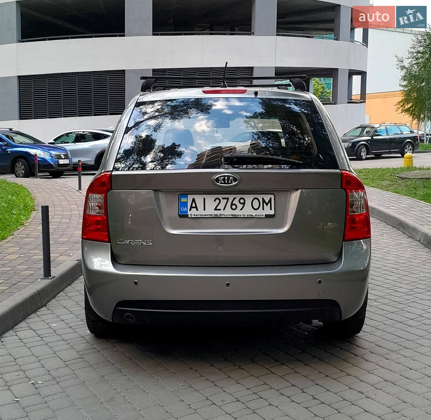 2010 Kia Carens - мініатюра 5