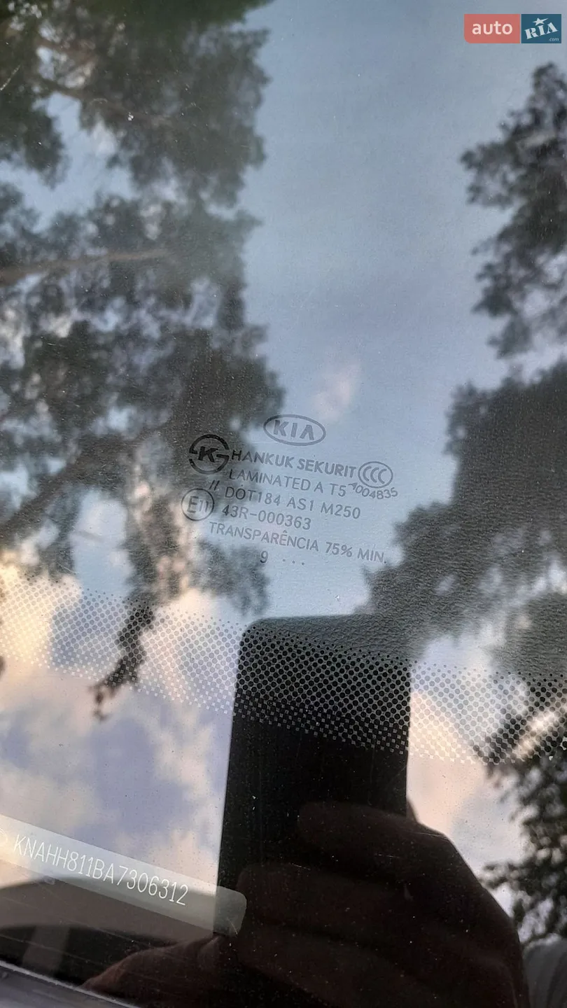 2010 Kia Carens - мініатюра 35