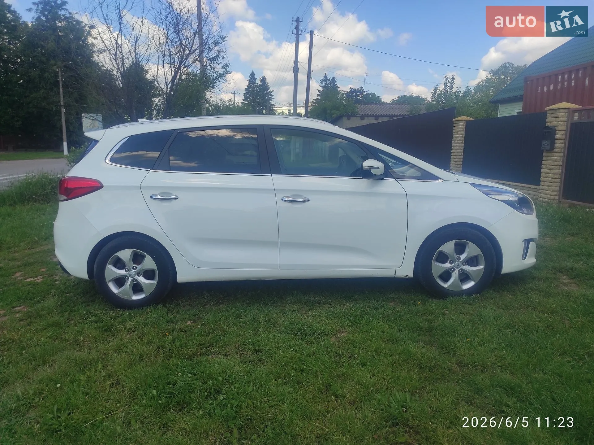 2015 Kia Carens - мініатюра 12
