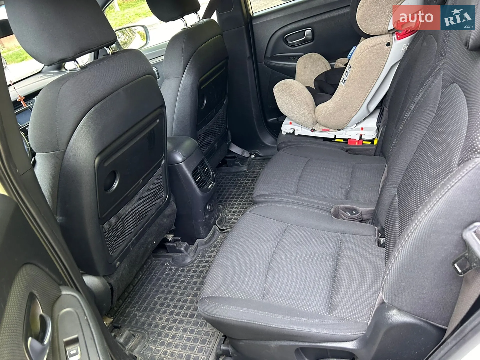 2016 Kia Carens - мініатюра 4