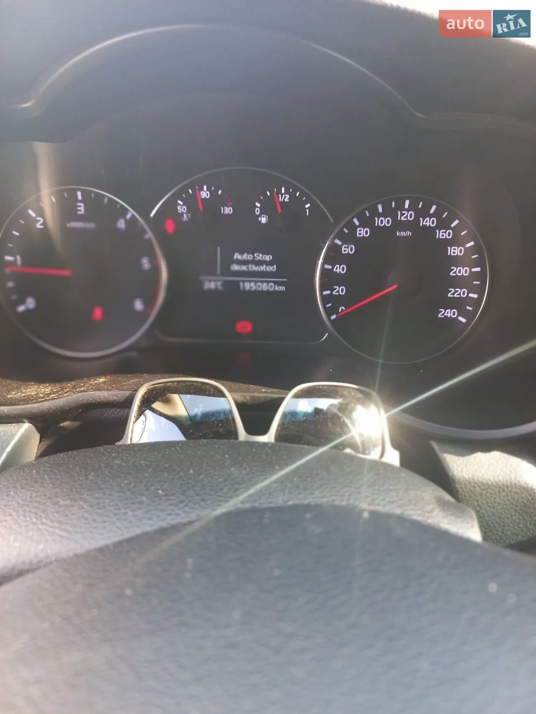 2015 Kia Carens - мініатюра 2