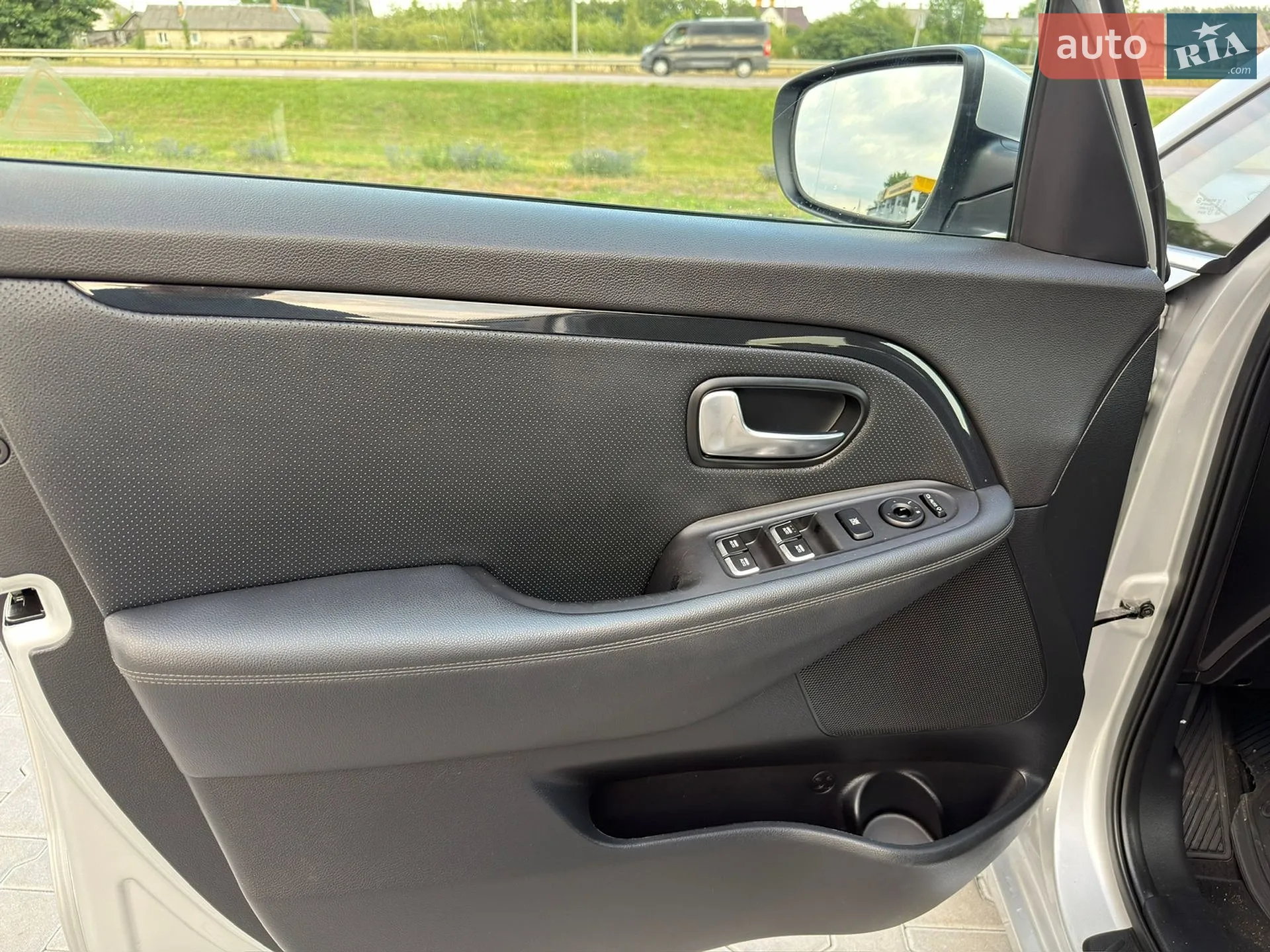 2015 Kia Carens - мініатюра 17