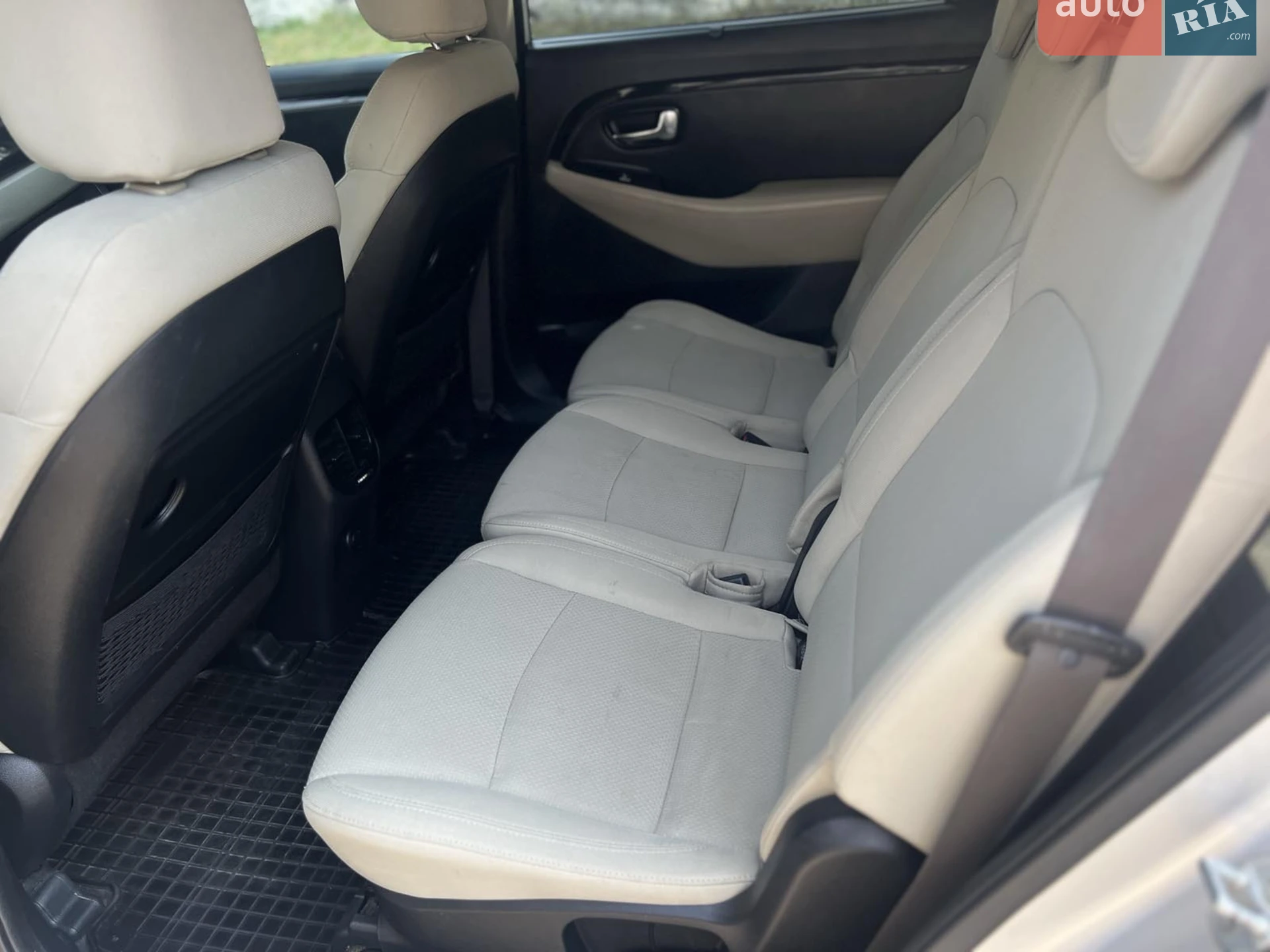 2013 Kia Carens - мініатюра 25
