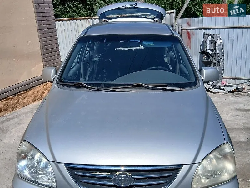 Kia Carens 2003