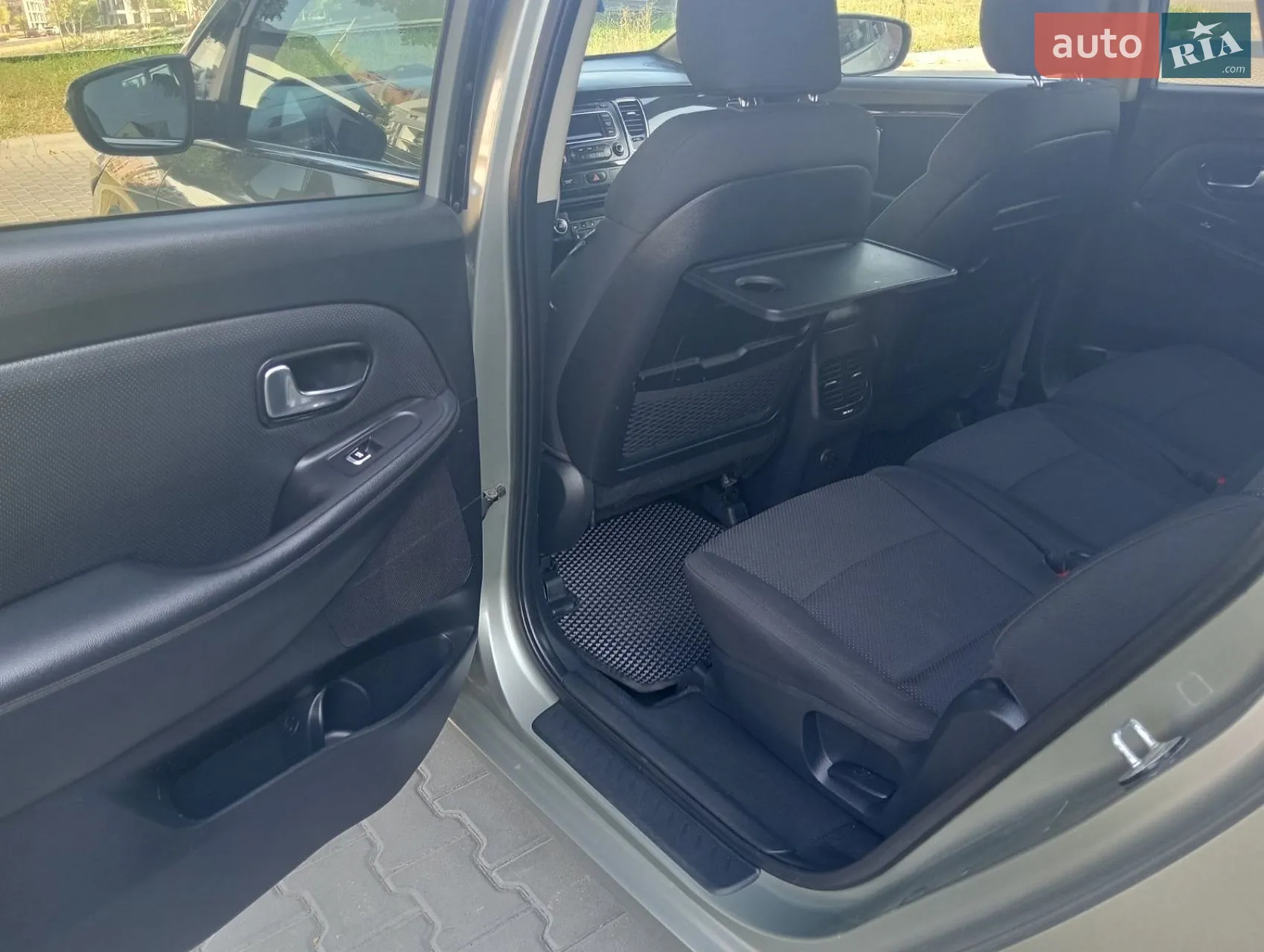 2014 Kia Carens - мініатюра 18