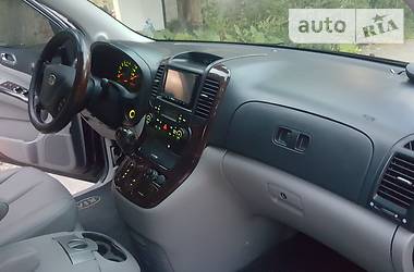 Минивэн Kia Carnival 2008 в Львове