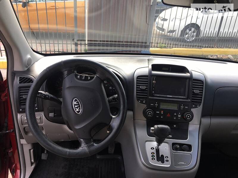 Мінівен Kia Carnival 2006 в Миколаєві