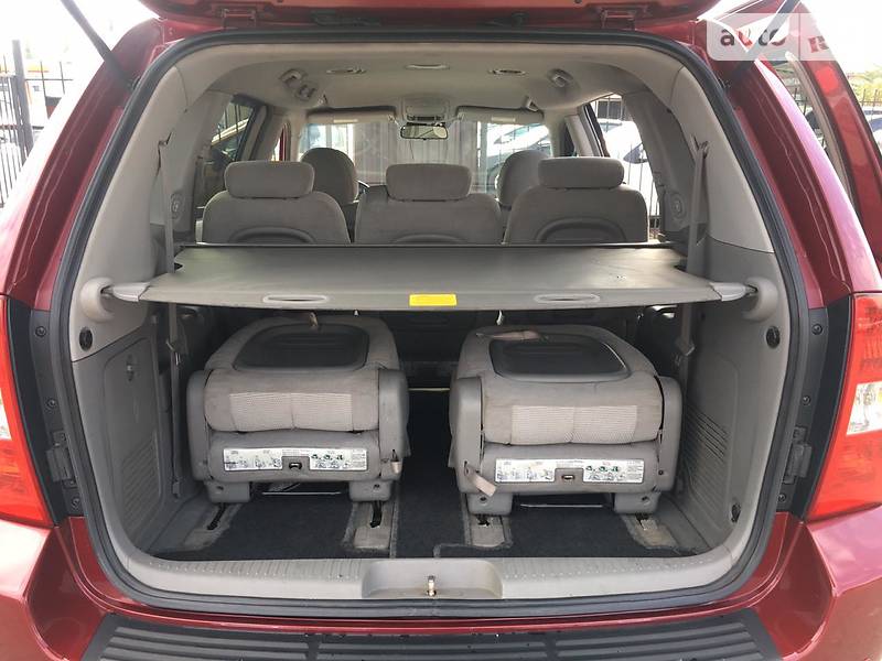 Мінівен Kia Carnival 2006 в Миколаєві