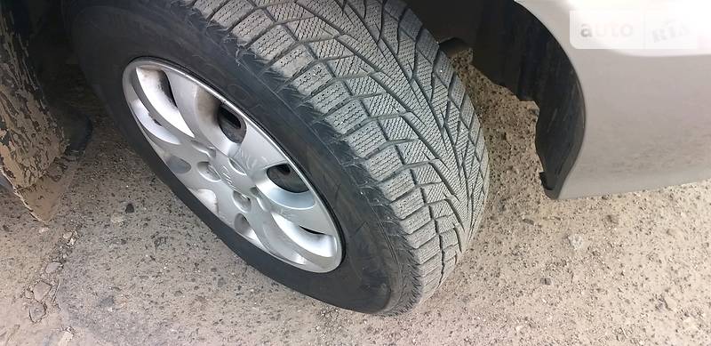 Мінівен Kia Carnival 2005 в Дубні фото 26 Мінівен Kia Carnival 2005 в Дубні