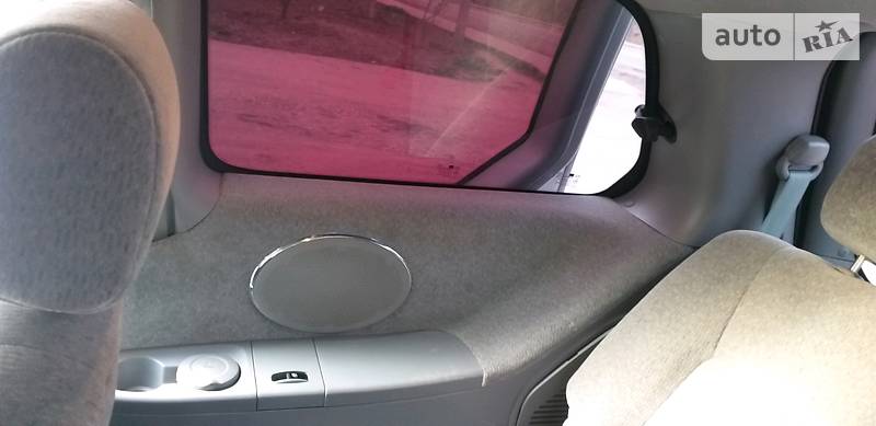 Мінівен Kia Carnival 2005 в Дубні фото 32 Мінівен Kia Carnival 2005 в Дубні