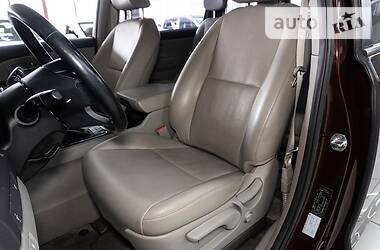 Минивэн Kia Carnival 2016 в Одессе