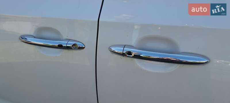 Минивэн Kia Carnival 2018 в Черновцах фото 9 Минивэн Kia Carnival 2018 в Черновцах