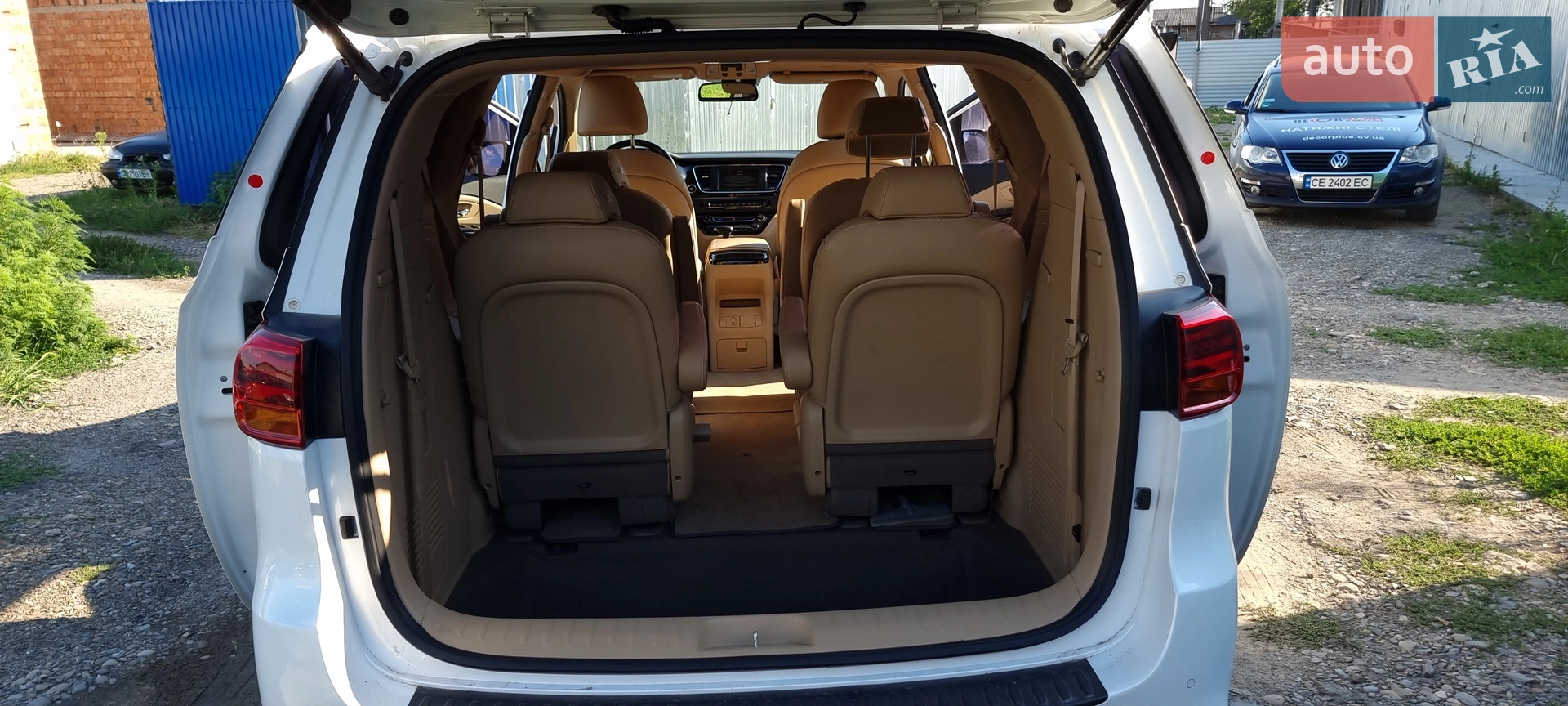 2018 Kia Carnival - мініатюра 16