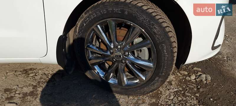 Минивэн Kia Carnival 2018 в Черновцах фото 13 Минивэн Kia Carnival 2018 в Черновцах